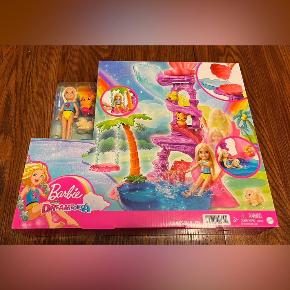 Barbie Chelsea Dreamtopia Water Lagoon Playset Slide Pool Mermaid Pet Dog - NEW